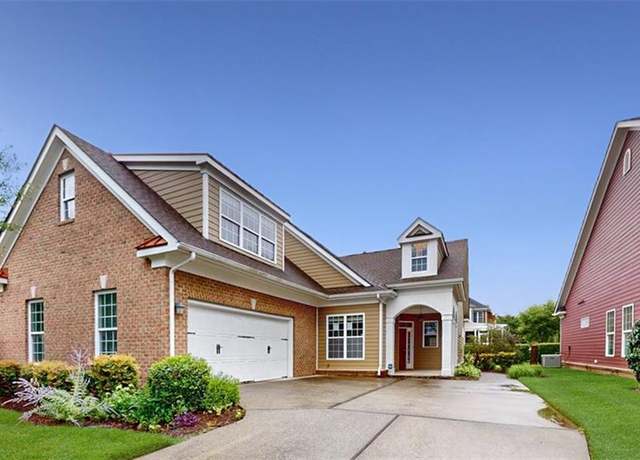 Property at 1439 Blairwood Ln, Chesapeake, VA 23320, 3 beds, 2 baths
