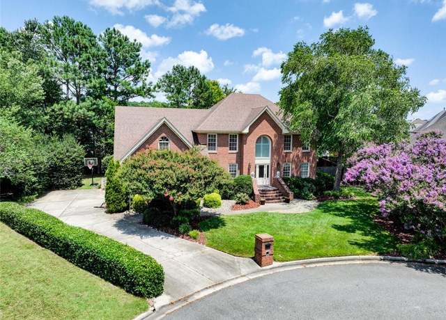 Property at 601 Coral Water Ct, Chesapeake, VA 23322, 4 beds, 3 baths
