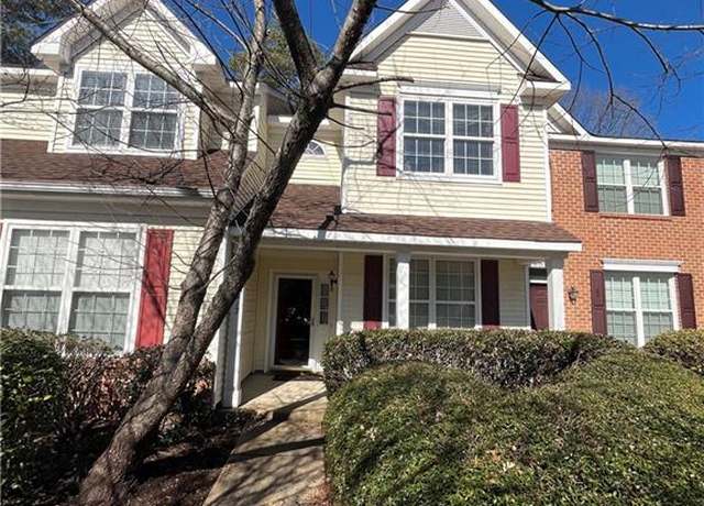 Property at 817 Oak Springs Ct, Newport News, VA 23602, 2 beds, 2.5 baths