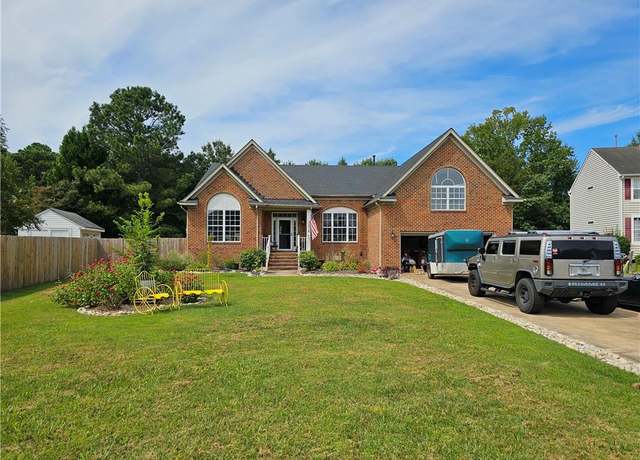 Property at 708 Andover Ct, Chesapeake, VA 23322, 4 beds, 2.5 baths