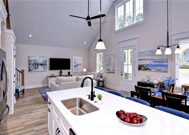 Property at 102 Blue Crab Pt, Poquoson, VA 23662, 3 beds, 2.5 baths