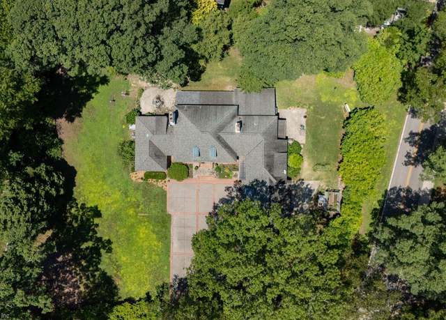 Property at 215 Museum Pkwy, Newport News, VA 23606, 7 beds, 6 baths