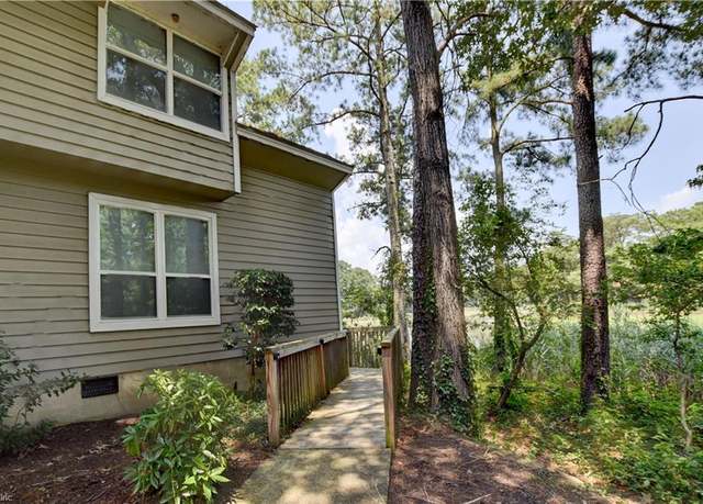 Property at 300 Windship Cv, Virginia Beach, VA 23454, 3 beds, 2.5 baths