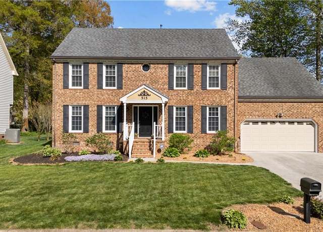 Property at 515 Las Gaviotas Blvd, Chesapeake, VA 23322, 4 beds, 2.5 baths