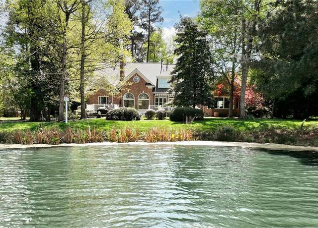 Property at 3005 Kitchums Close, Williamsburg, VA 23185, 4 beds, 3.5 baths
