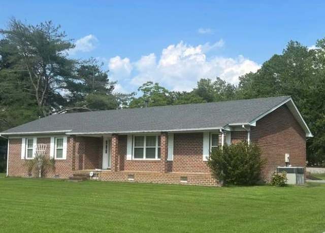 Property at 4530 Shoulders Hill Rd, Suffolk, VA 23435, 3 beds, 2 baths