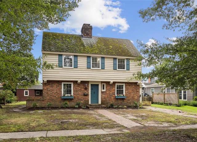 Property at 205 River Rd, Newport News, VA 23601, 3 beds, 2.5 baths