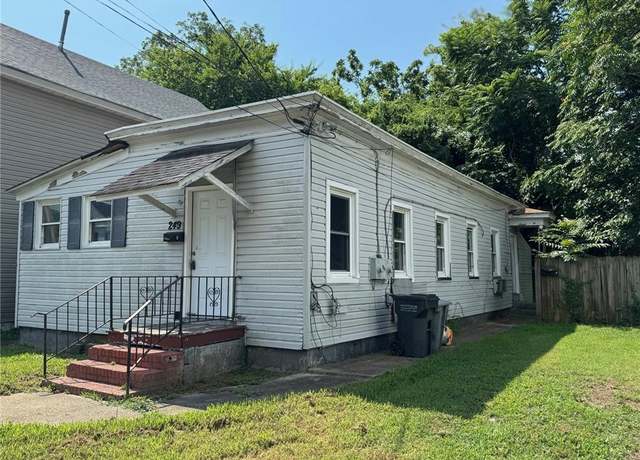Property at 249 Lee St, Hampton, VA 23669, 2 beds, 2 baths