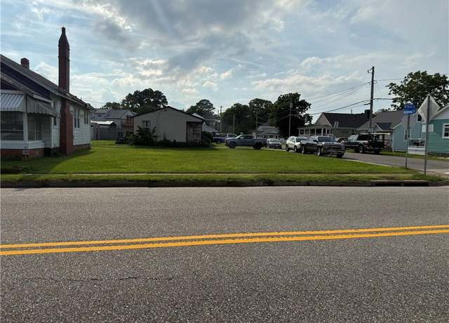 Property at 105 Richmond Dr, Hampton, VA 23664
