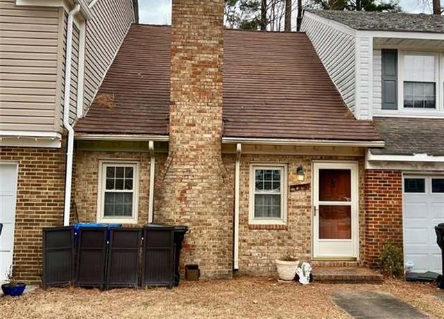 Property at 930 Wildwood Square Ct, Virginia Beach, VA 23454, 2 beds, 2 baths