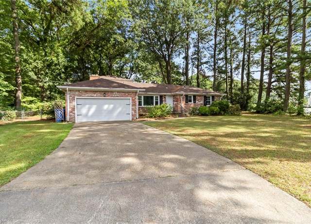 Property at 200 Essex Dr, Chesapeake, VA 23320, 4 beds, 2 baths