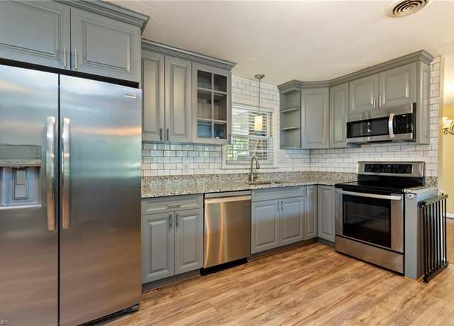 Property at 200 Essex Dr, Chesapeake, VA 23320, 4 beds, 2 baths
