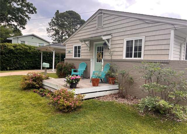 Property at 536 Harton Cir, Virginia Beach, VA 23452, 4 beds, 2 baths