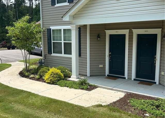 Property at 2801 Baldwin Dr, Chesapeake, VA 23321, 2 beds, 2.5 baths
