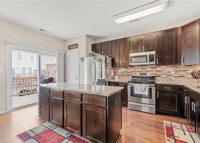Property at 232 Verde St, Virginia Beach, VA 23462, 3 beds, 3.5 baths