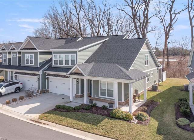 Property at 208 Creek Front Ln, Suffolk, VA 23435, 4 beds, 3 baths
