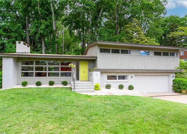 Property at 5 Downing Pl, Newport News, VA 23606, 3 beds, 3 baths