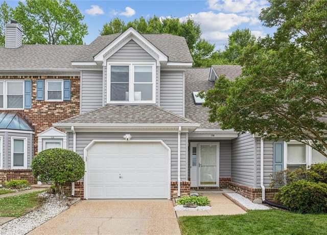 Property at 114 Gnarled Oak Ln, Yorktown, VA 23692, 3 beds, 2.5 baths
