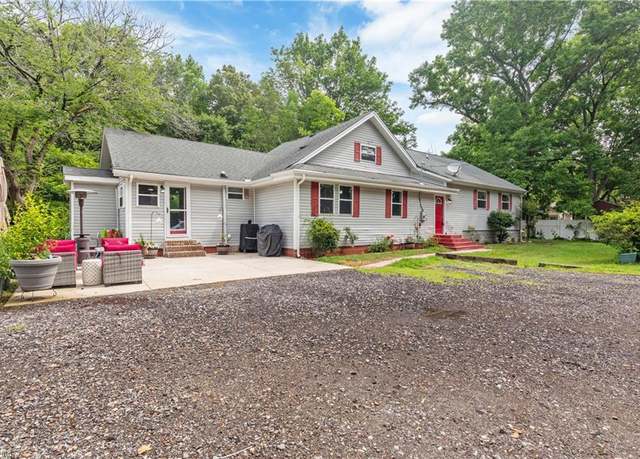 Property at 891 Bells Mill Rd, Chesapeake, VA 23322, 4 beds, 3.5 baths