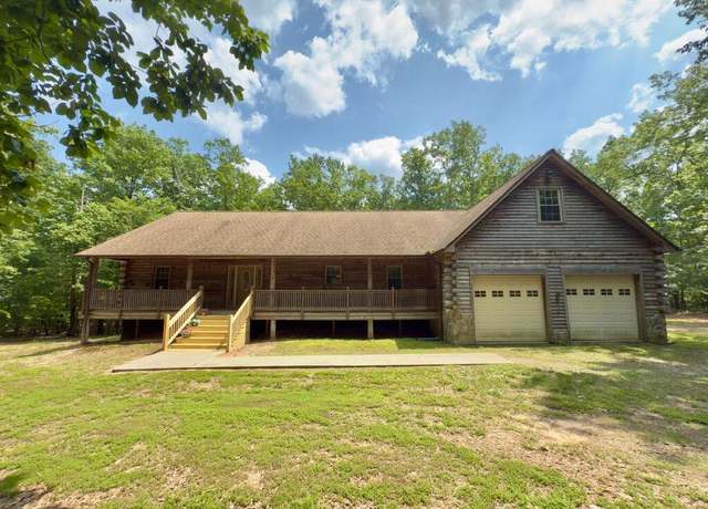 Property at 225 Coburn Ln, Appomattox, VA 24522, 3 beds, 2.5 baths