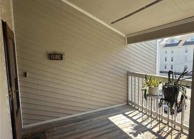 Property at 2325 Sea Shell Rd #304, Virginia Beach, VA 23451, 2 beds, 2 baths