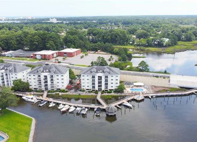 Property at 1292 Laskin Rd #102, Virginia Beach, VA 23451, 3 beds, 2 baths
