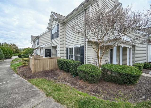 Property at 908 Lakeside Ct, Suffolk, VA 23435, 2 beds, 2.5 baths