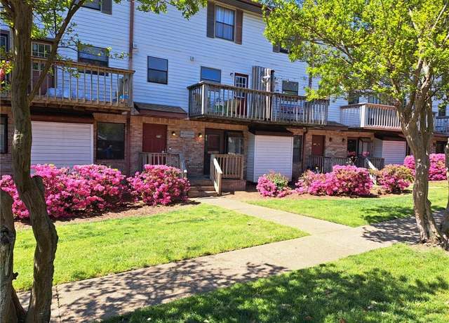 Property at 225 A View Ave #107, Norfolk, VA 23503, 2 beds, 2 baths