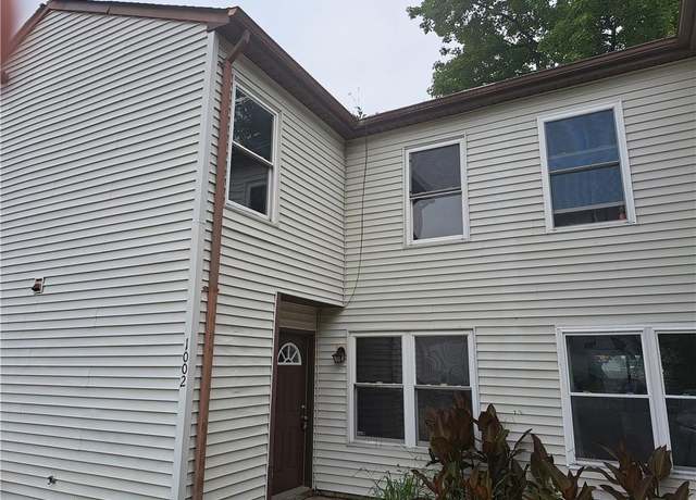 Property at 1002 Barnacle Ct, Virginia Beach, VA 23451, 3 beds, 1.5 baths