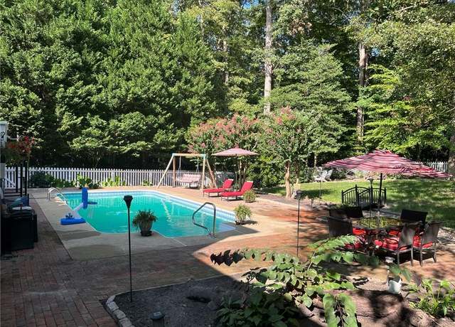 Property at 180 Heritage Pointe, Williamsburg, VA 23188, 3 beds, 3 baths