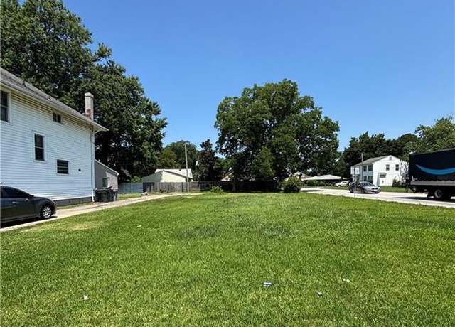 Property at 2525 Victoria Blvd, Hampton, VA 23661