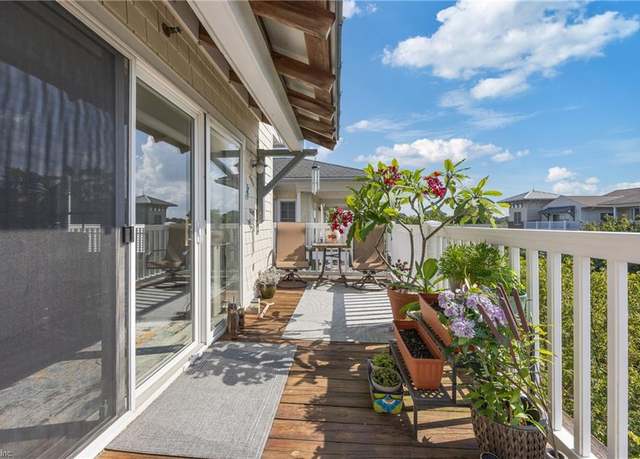 Property at 8264 N View Blvd, Norfolk, VA 23518, 3 beds, 2 baths