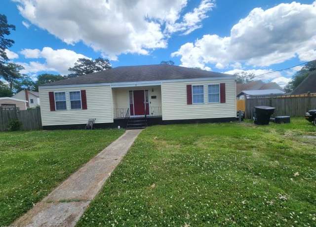 Property at 98 Harris Rd, Portsmouth, VA 23702, 4 beds, 3.5 baths