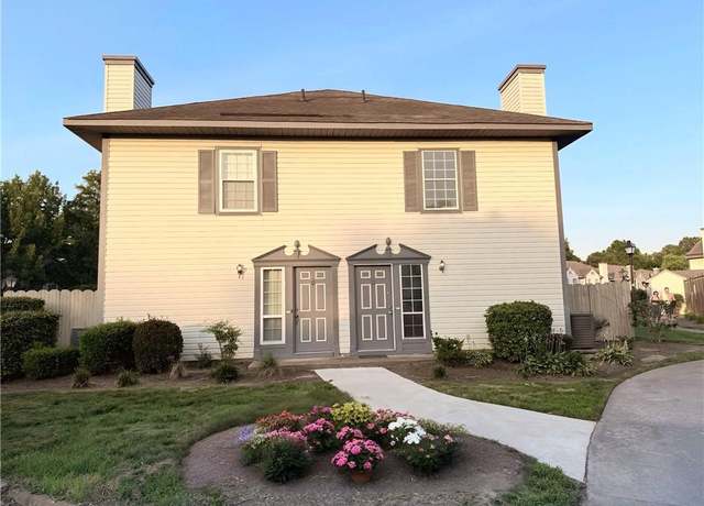 Property at 4567 Genoa Cir, Virginia Beach, VA 23462, 2 beds, 2.5 baths