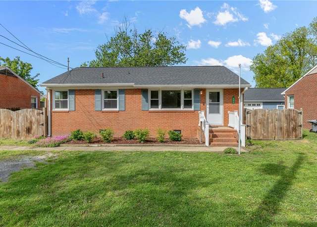 Property at 203 Atlantic Ave, Hampton, VA 23664, 3 beds, 1 bath