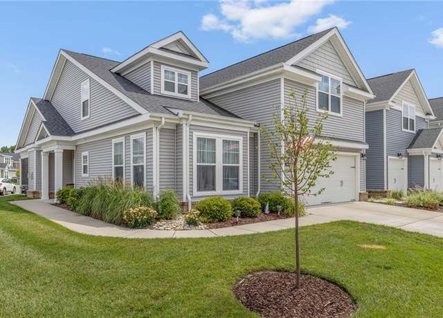 Property at 4639 Longleaf Pl, Chesapeake, VA 23321, 3 beds, 2.5 baths
