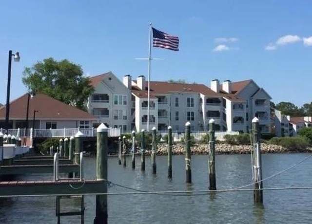 Property at 236 Dockside Dr Unit B, Hampton, VA 23669, 3 beds, 2 baths