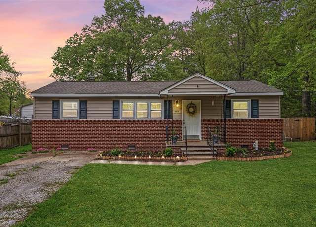 Property at 203 Old Seaford Rd, Seaford, VA 23696, 3 beds, 2 baths