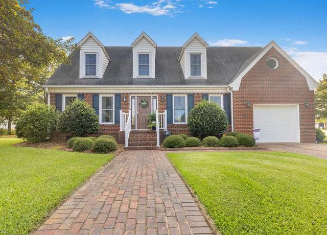 Property at 1206 Mount Pleasant Dr, Suffolk, VA 23434, 3 beds, 2.5 baths