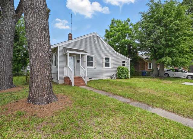 Property at 3304 Gwin St, Portsmouth, VA 23704, 3 beds, 1 bath