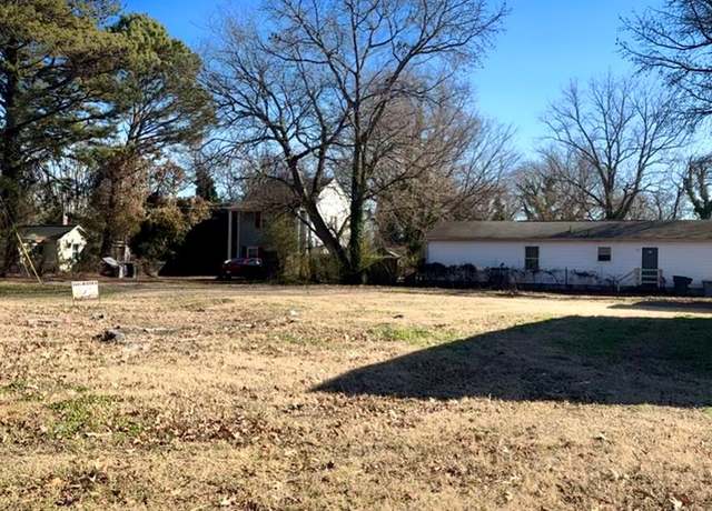 Property at 604 Old Buckroe Rd, Hampton, VA 23663