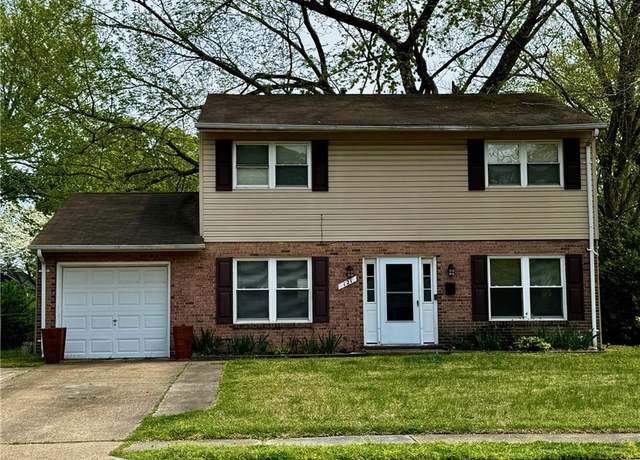 Property at 121 Fort Worth St, Hampton, VA 23669, 4 beds, 2.5 baths