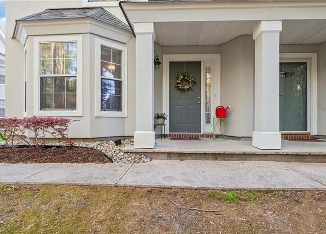 Property at 571 Seahorse Run #571, Chesapeake, VA 23320, 2 beds, 2.5 baths