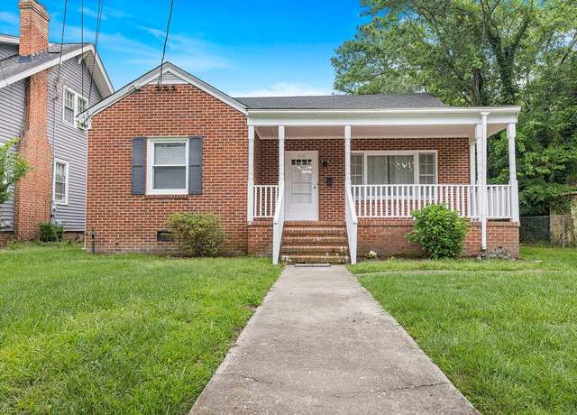 Property at 213 Nansemond Ave, Suffolk, VA 23434, 2 beds, 1 bath