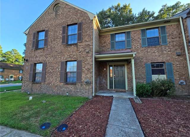 Property at 374 Circuit Ln Unit B, Newport News, VA 23608, 3 beds, 1.5 baths