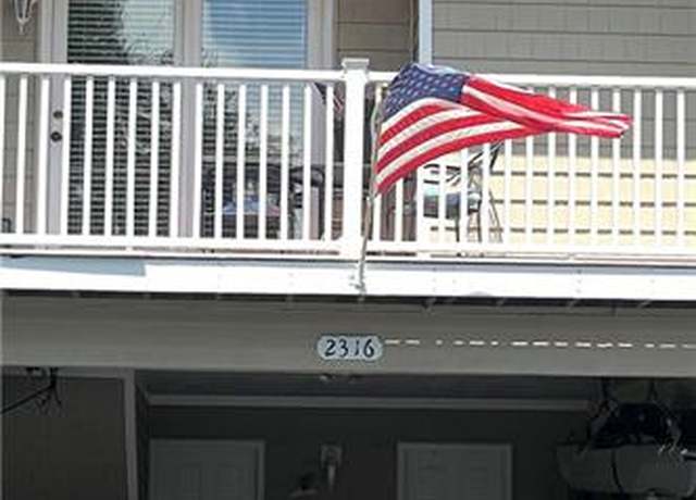 Property at 2316 La Jolla Ct, Virginia Beach, VA 23451, 2 beds, 2.5 baths
