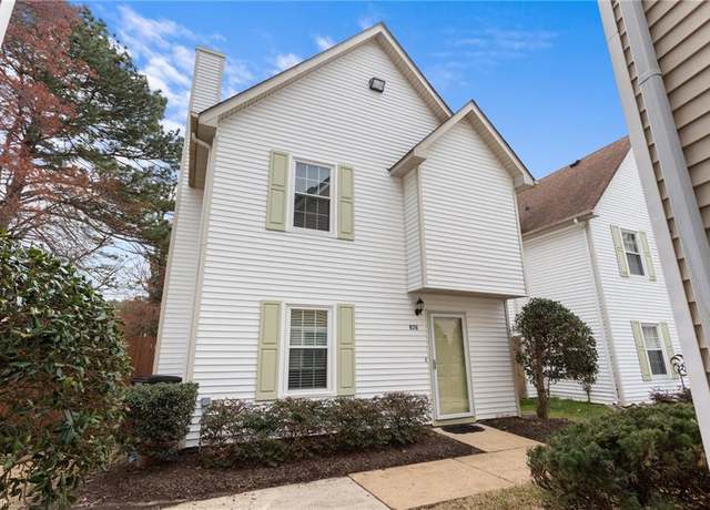 Property at 876 Gas Light Ln, Virginia Beach, VA 23462, 3 beds, 2.5 baths