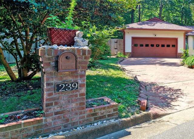 Property at 239 Batson Dr, Newport News, VA 23602, 3 beds, 2 baths