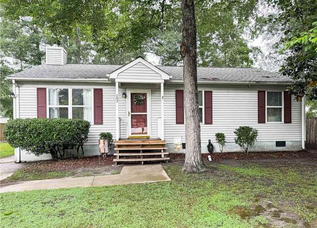 Property at 103 Lake St, Chesapeake, VA 23323, 3 beds, 2 baths
