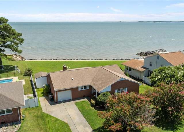 Property at 103 York Point Dr, Seaford, VA 23696, 3 beds, 2 baths